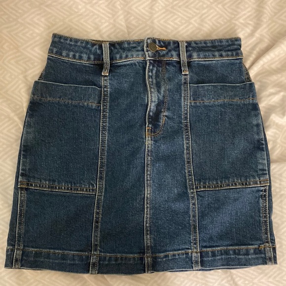 Old Navy Denim Skirt - Picture 1 of 2